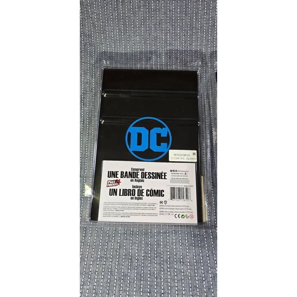 Aquaman Flashpoint and Superman Rebirth Page Punchers 3-Inch Figure & Comic